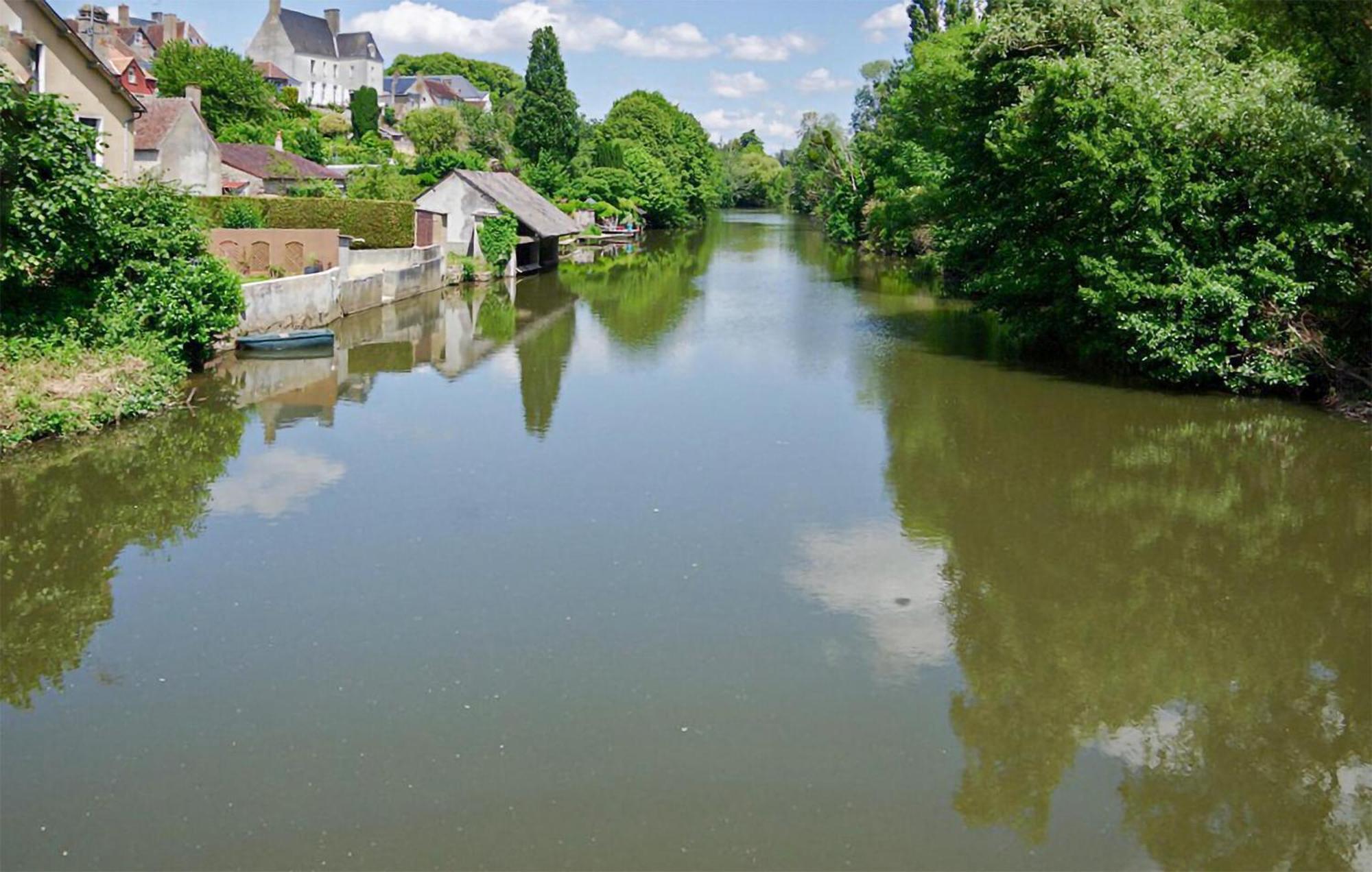 Nice Home In Moitron-Sur-Sarthe With Wifi Exterior photo